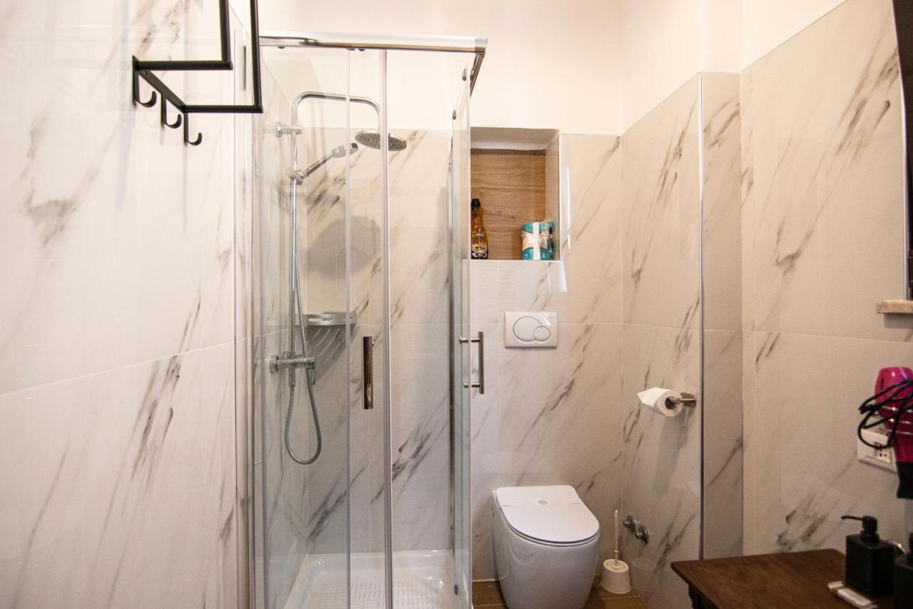 רומא Yourquadrarooms B&B מראה חיצוני תמונה